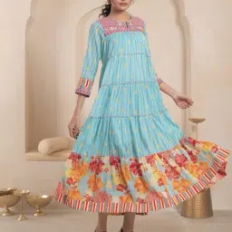 juniper  Flared Panelled Maxi Dress image 4