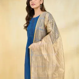 fabindia Women Silk Blend Dupatta  image 4