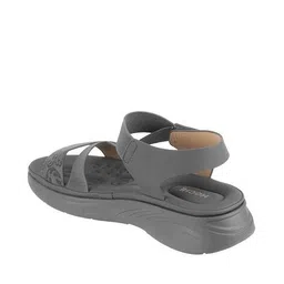 metro Women Sling-back Sandals with Synthetic Upper image 4