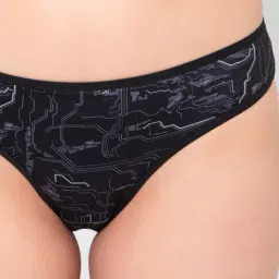 clovia Geometric Print Bikinis Briefs image 4