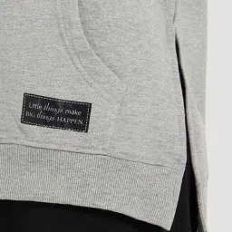 styli Women Oversized-Fit Sweatshirt with Full Sleeves image 4