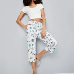 max Printed Straight Fit Capris image 4