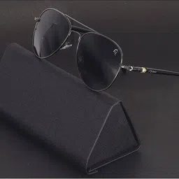 funglasses Men UV Protected Aviator Sunglasses image 4