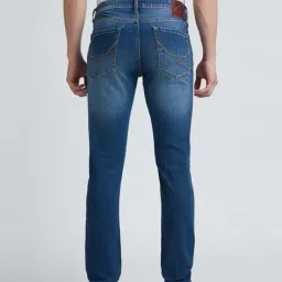 pepe jeans Men Lightly Washed Slim Fit Jeans image 4