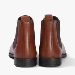 schumann Men Round-Toe Ankle-Length Chelsea Boots image 4