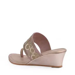 froh feet Women Wedges With Synthetic Upper image 5