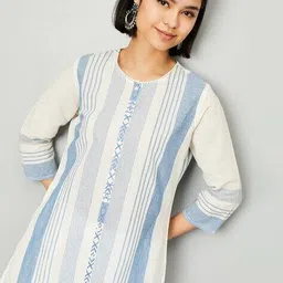 max Women Striped Straight Kurta image 5