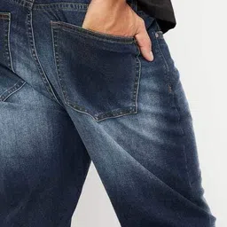 max Men Washed Carrot Fit Jeans image 5