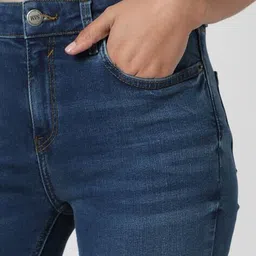 sam Mid-Wash Wide-Leg Jeans image 5