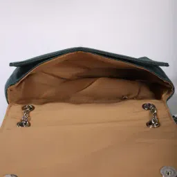 fig Women Sling Bag with Chain Strap image 5