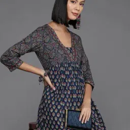 varanga Women Floral Anarkali Kurta image 5