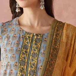 fabindia Women Block Print Straight Kurta Set image 5