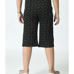 pixie n prince Girls Leaf Print Loose Capris image 5