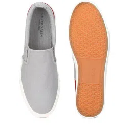 u.s. polo assn. Men Round-Toe Slip-On Sneakers image 5