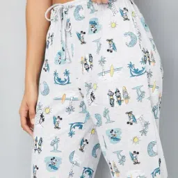 max Printed Straight Fit Capris image 5