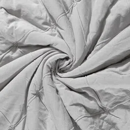design gaatha home living Quilted King-Size Comforter with Pillow Covers image 5