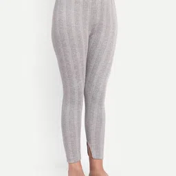 zeffit Women Thermal Set with Full Sleeves image 5