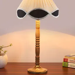 Aura Off White Wood Traditional Frusturical Shaped Table Lamp image 4