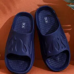 hygear x ag Men Slides with Checked Footbed-picture-35