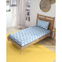 the happy pod 120 TC Geometric Print Double Bedsheets with Pillow Covers image 1