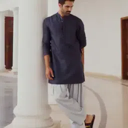 andamen Men Regular Fit Embroidered Short Kurta-picture-44