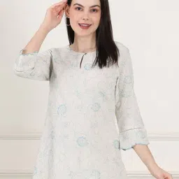 Women Floral Print A-Line Kurta image 1