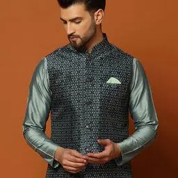 kisah Floral Woven Nehru Jacket-picture-39
