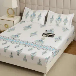 story@home Floral Print Double Bedsheet with Pillow Covers image 1