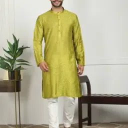 swagg india Men Embroidered Regular Fit Long Kurta with Mandarin Collar-picture-37