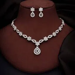 brado jewellery Women Stone-Studded Necklace & Earrings Set-picture-21