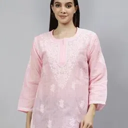 sevachikan Women Embroidered Straight Kurti-picture-49