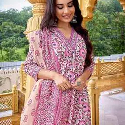 royal export x ag Women Floral Print Flared Kurta & Pants with Dupatta Set-picture-33