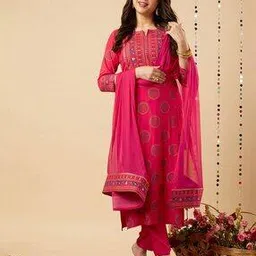 gosriki Women Floral Straight Kurta Set-picture-18