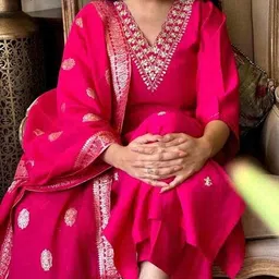 svaraa Women Embellished Straight Kurta Set image 1