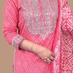 kenix world Women Embroidered Straight Kurta Set image 1