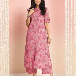 svaraa Women Floral Straight Kurta Set image 1