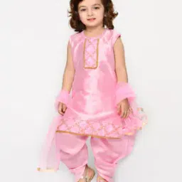 saka designs Embroidered Kurta & Dhoti Pants with Dupatta Set-picture-23