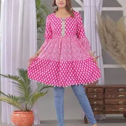 Women Printed Round-Neck Flared Kurti-image-0