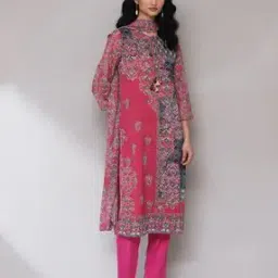 aarke ritu kumar Relaxed Fit Floral Print Kurta with Pants & Dupatta-picture-19