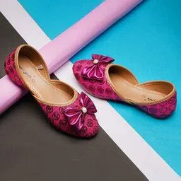 boyz n galz Girls Round-Toe Slip-On Juttis-picture-18