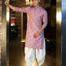 shasak Men Regular Fit Long Kurta with Mandarin Collar image 1