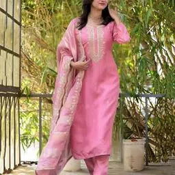 navlik Women Embroidery Straight Kurta Set-picture-22