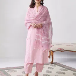 dayaachi Women Floral Print Straight Kurta Suit Set image 1