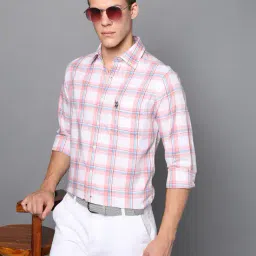 u.s. polo assn. Men Checked Tailored Fit Shirt image 1