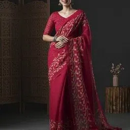 Women Floral Print Saree with Contrast Border-image-10