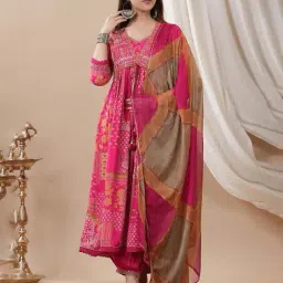 kiana house of fashion Women Embroidered Straight Kurta Set image 1