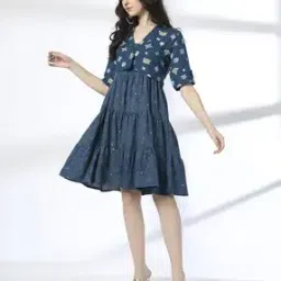 siyahi Women Geometric Print Flared Dress with Jacket-picture-18