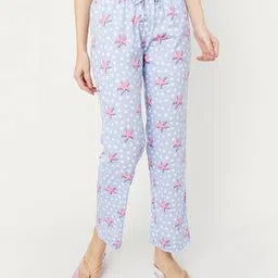 max Star Print Regular Fit Pyjamas with Insert Pockets-picture-51