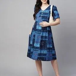 momtobe Printed V-Neck Dress with Feeding Zipper-picture-31