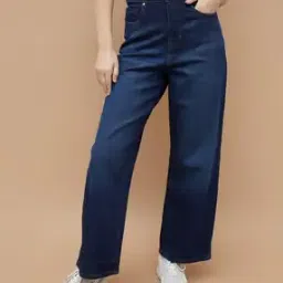 fame forever by lifestyle Women Straight Fit Jeans with 5-Pocket Styling-picture-25